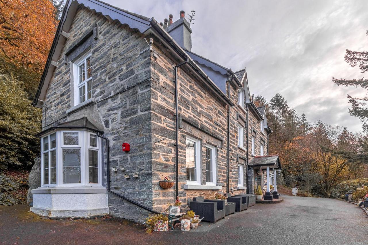 Glyntwrog House Bed & Breakfast Betws-y-Coed Exterior photo