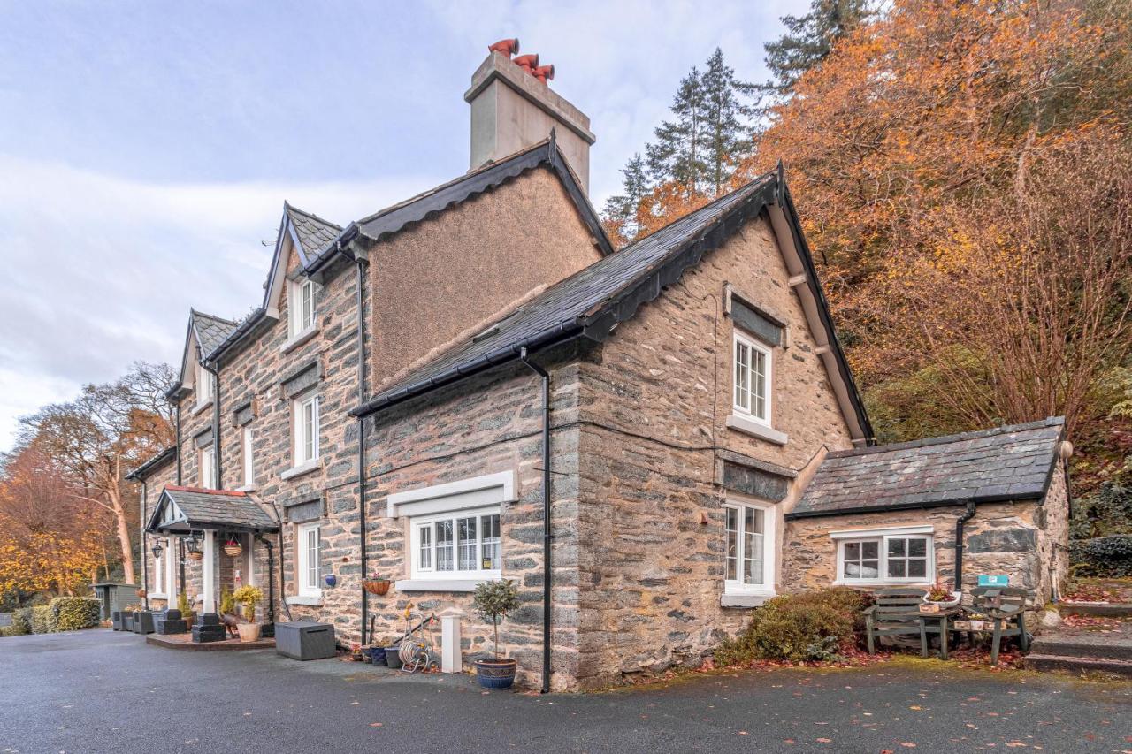 Glyntwrog House Bed & Breakfast Betws-y-Coed Exterior photo
