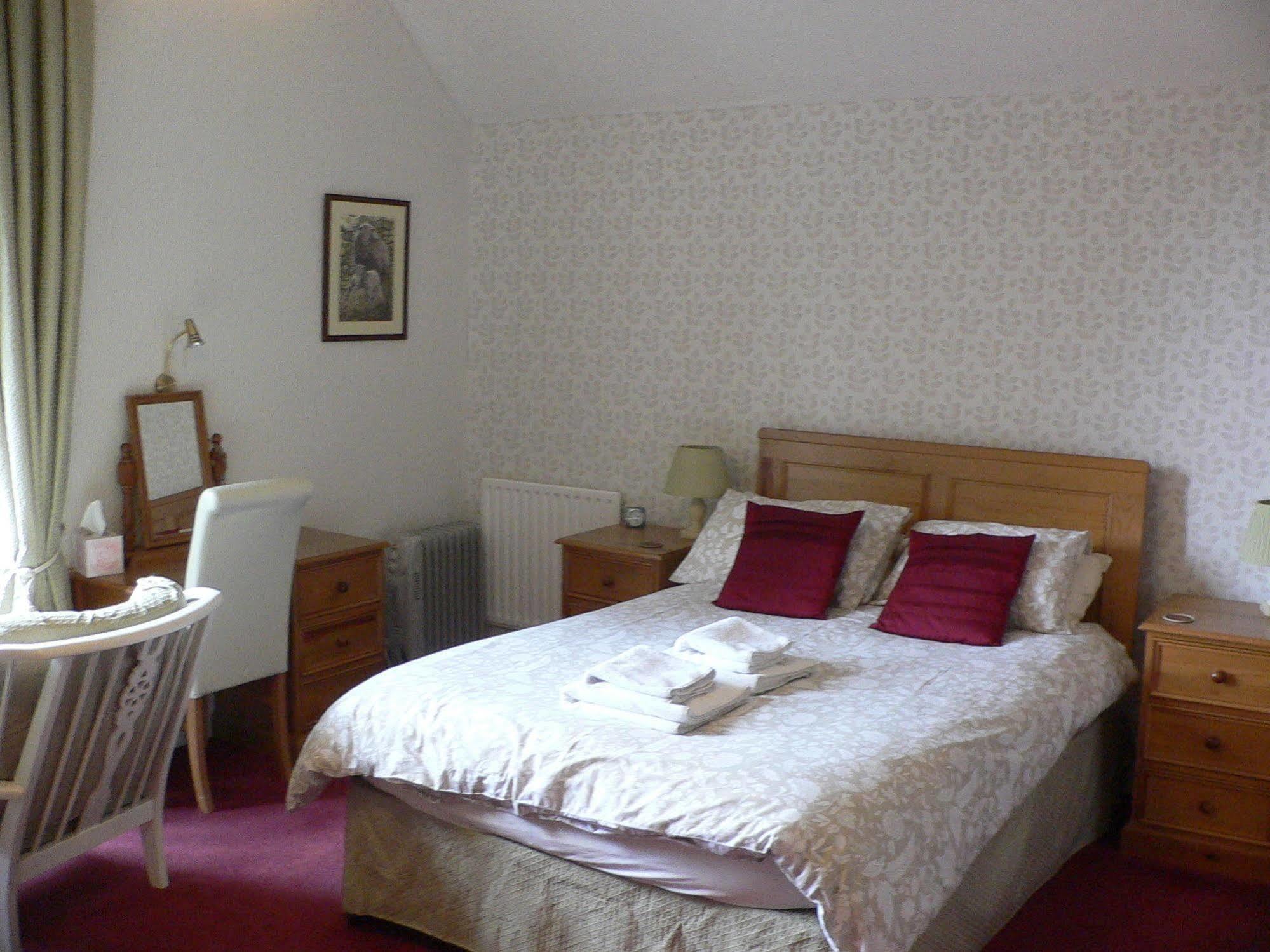 Glyntwrog House Bed & Breakfast Betws-y-Coed Exterior photo