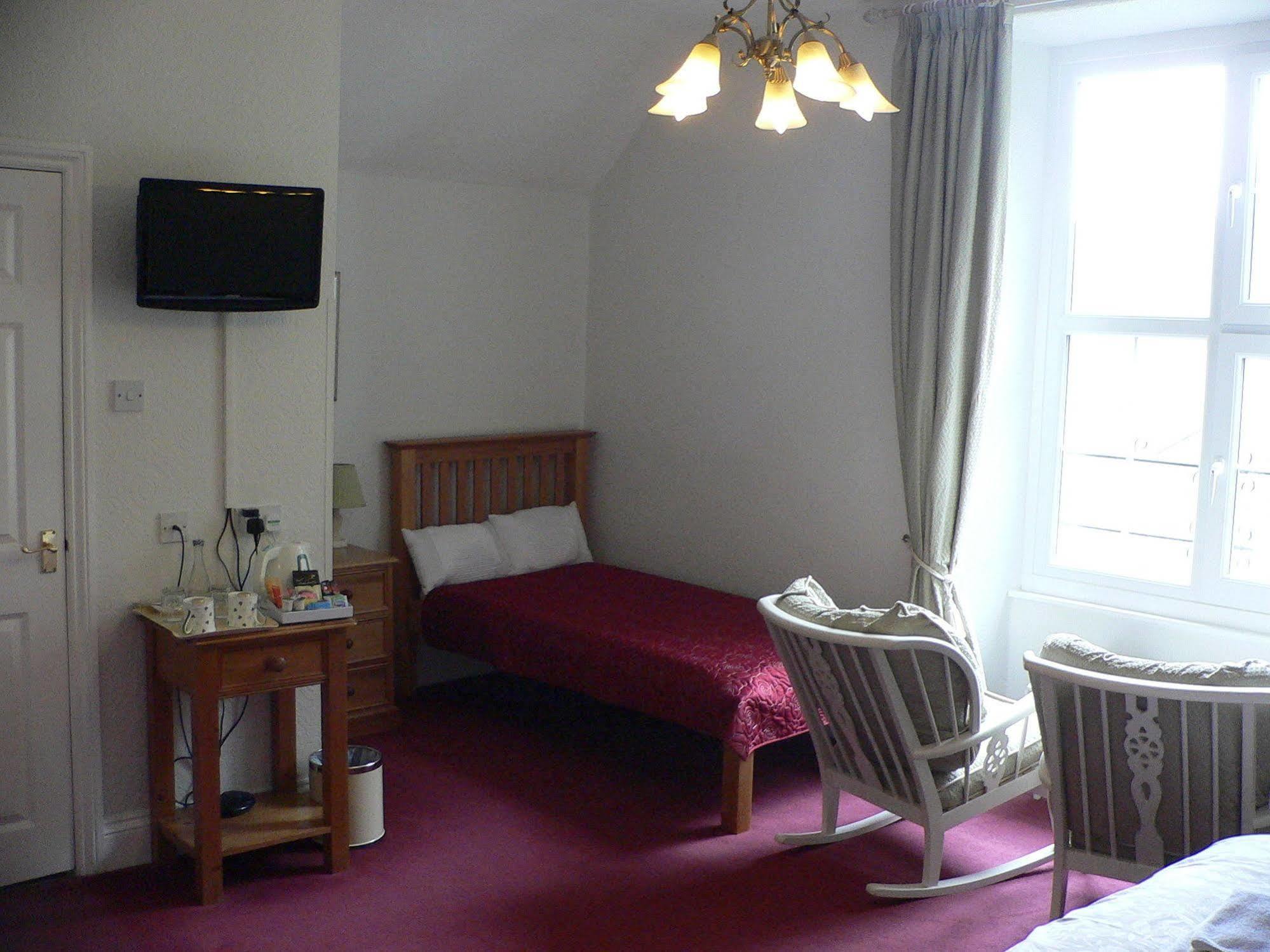 Glyntwrog House Bed & Breakfast Betws-y-Coed Exterior photo
